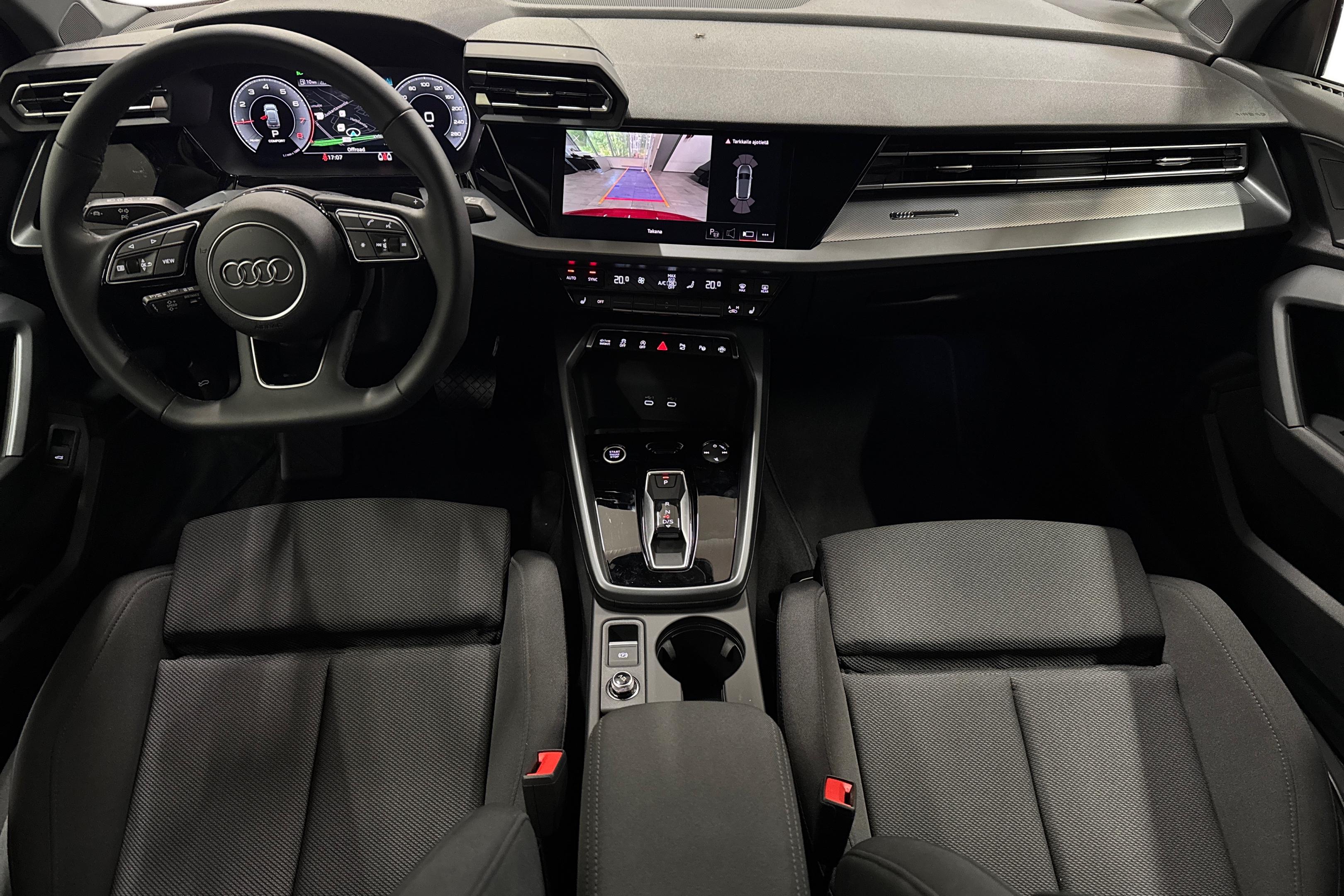 Audi A3 Sportback 35 TFSI 2026, photo 7/25