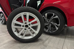 punainen Audi A3 2026 kuva 10.
