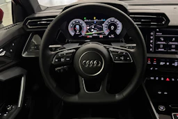 punainen Audi A3 2026 kuva 23.