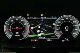 punainen Audi A3 2026 kuva 25.