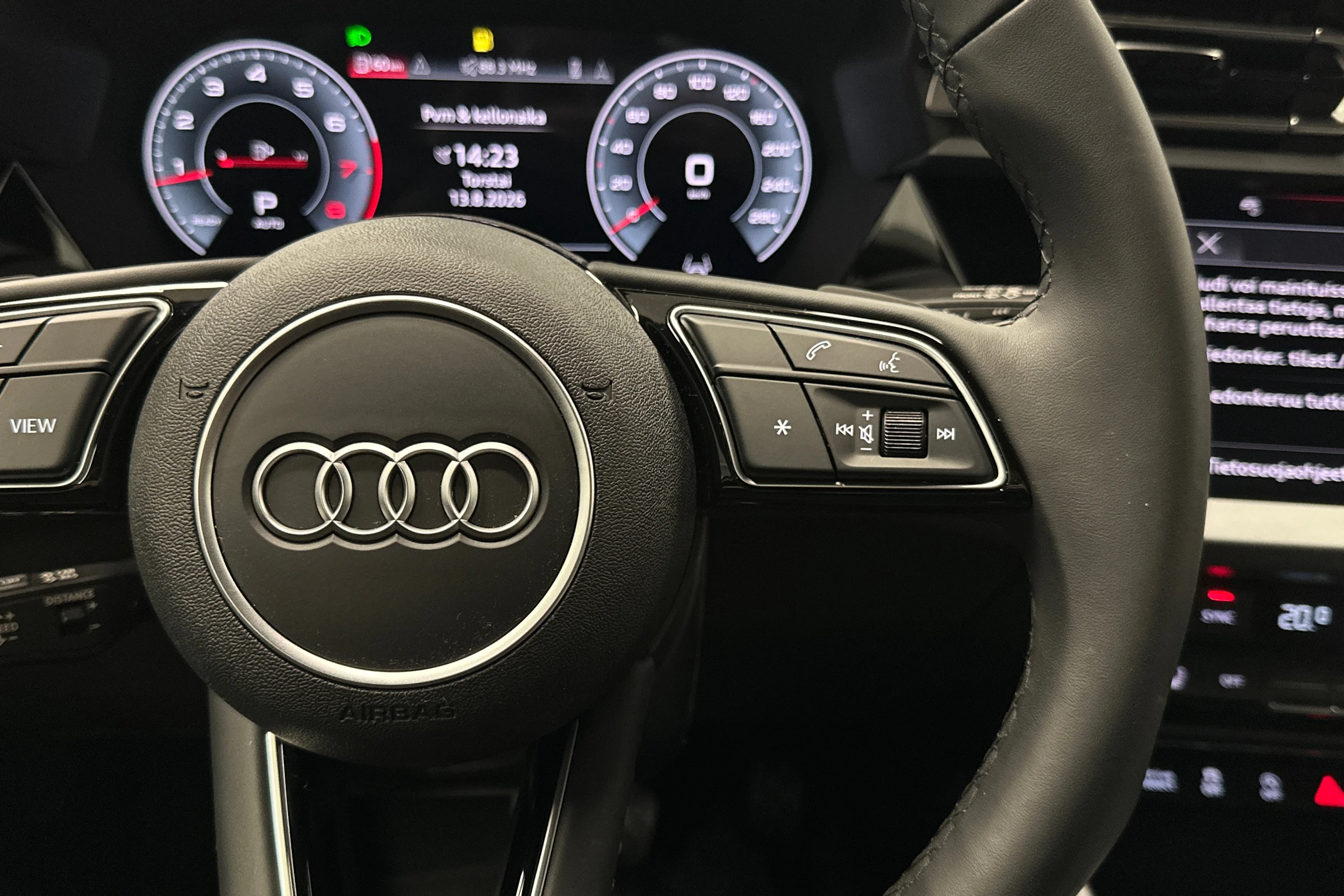 musta Audi A3 2026 kuva 12.