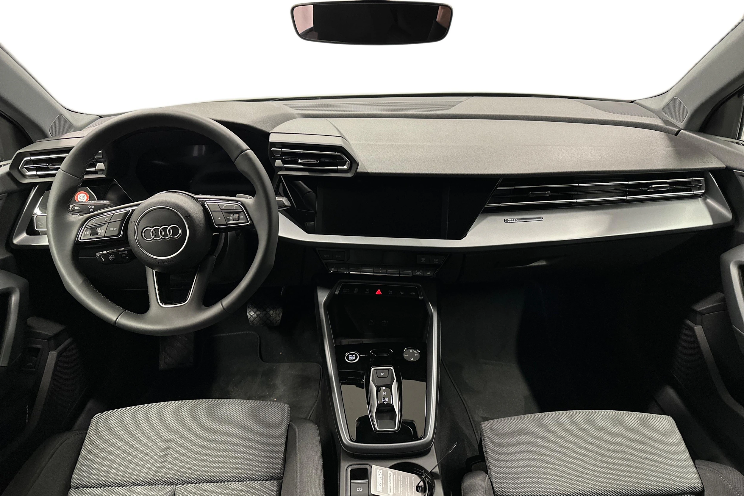 vihreä Audi A3 2026 kuva 7.