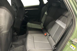 vihreä Audi A3 2026 kuva 8.
