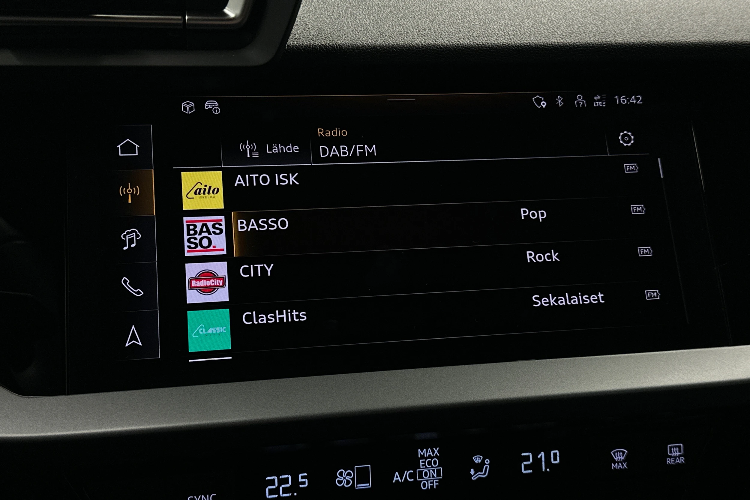 vihreä Audi A3 2026 kuva 20.