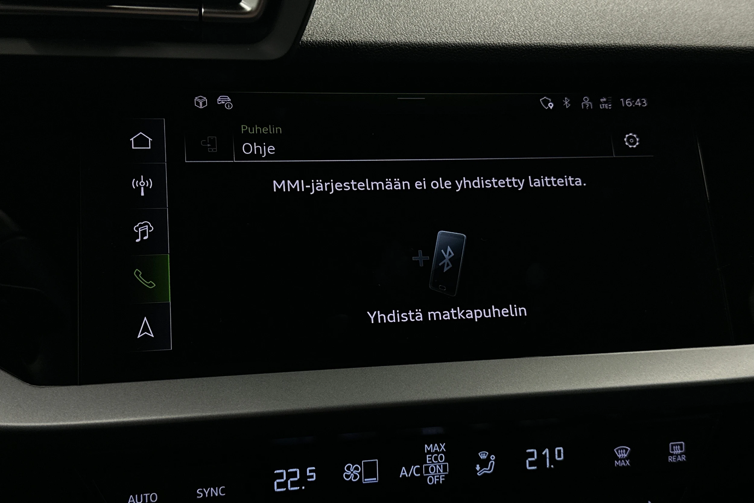 vihreä Audi A3 2026 kuva 22.