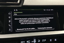 vihreä Audi A3 2026 kuva 24.