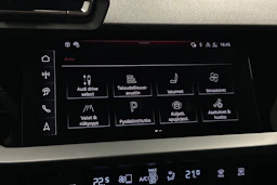 vihreä Audi A3 2026 kuva 25.