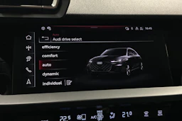 vihreä Audi A3 2026 kuva 26.