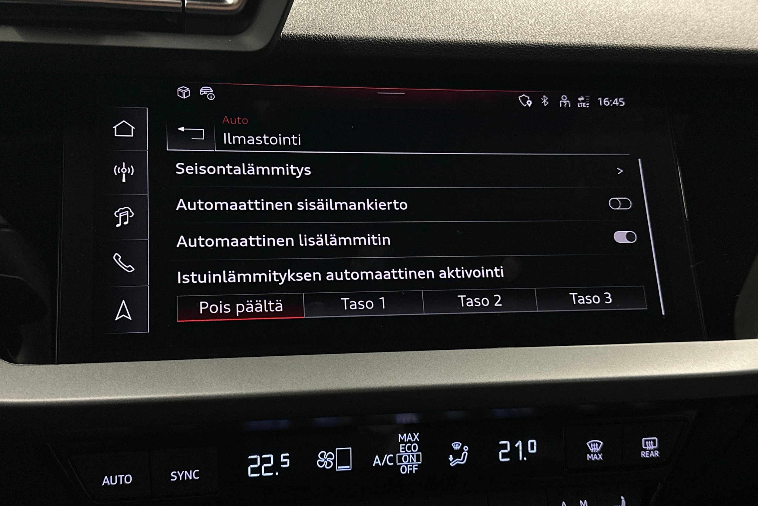 vihreä Audi A3 2026 kuva 27.