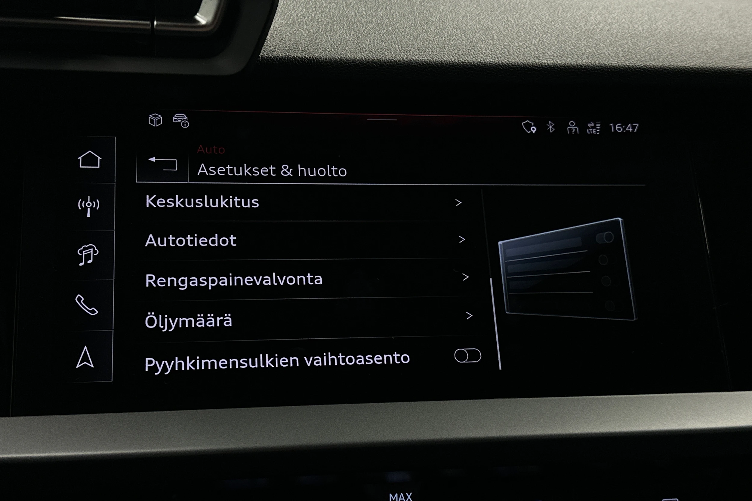 vihreä Audi A3 2026 kuva 32.