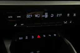 vihreä Audi A3 2026 kuva 34.