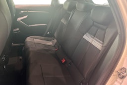 musta Audi A3 2026 kuva 8.