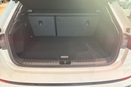 musta Audi A3 2026 kuva 12.