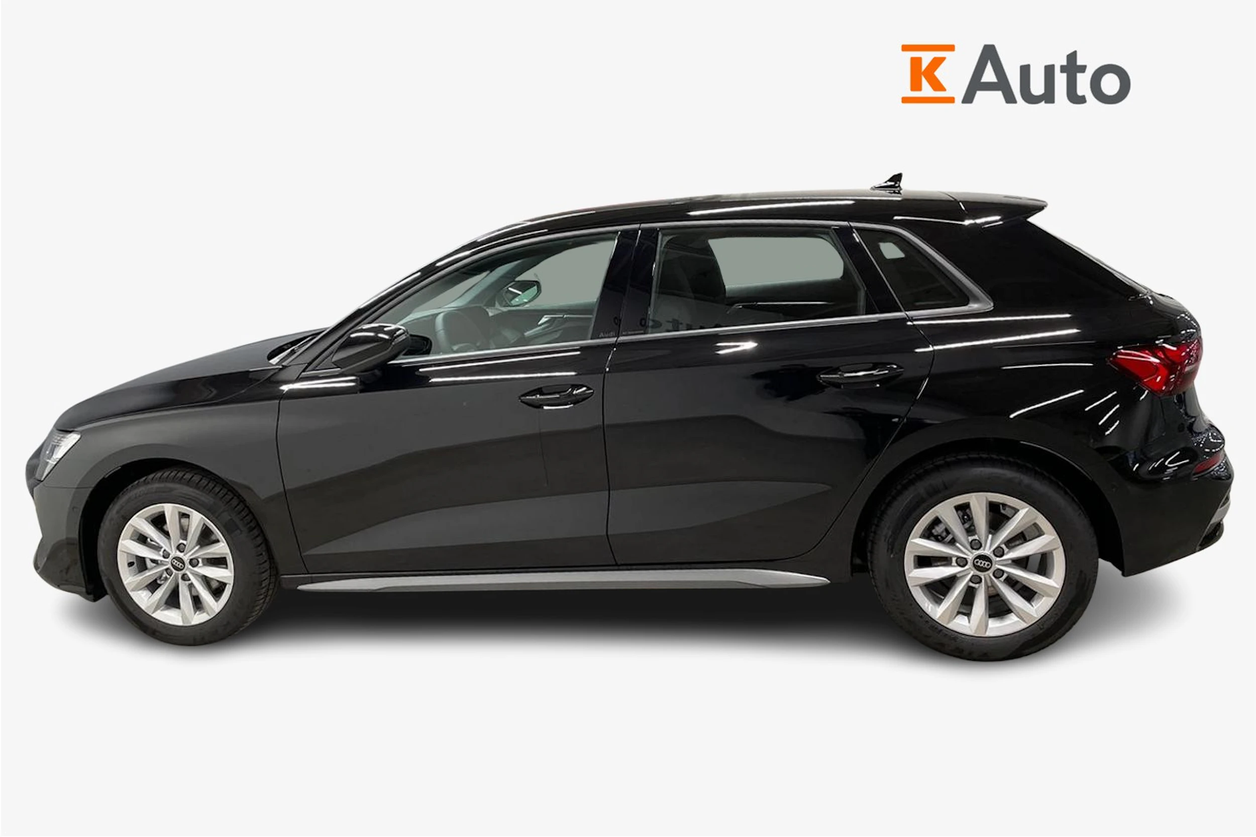 musta Audi A3 2026 kuva 5.