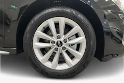 musta Audi A3 2026 kuva 9.