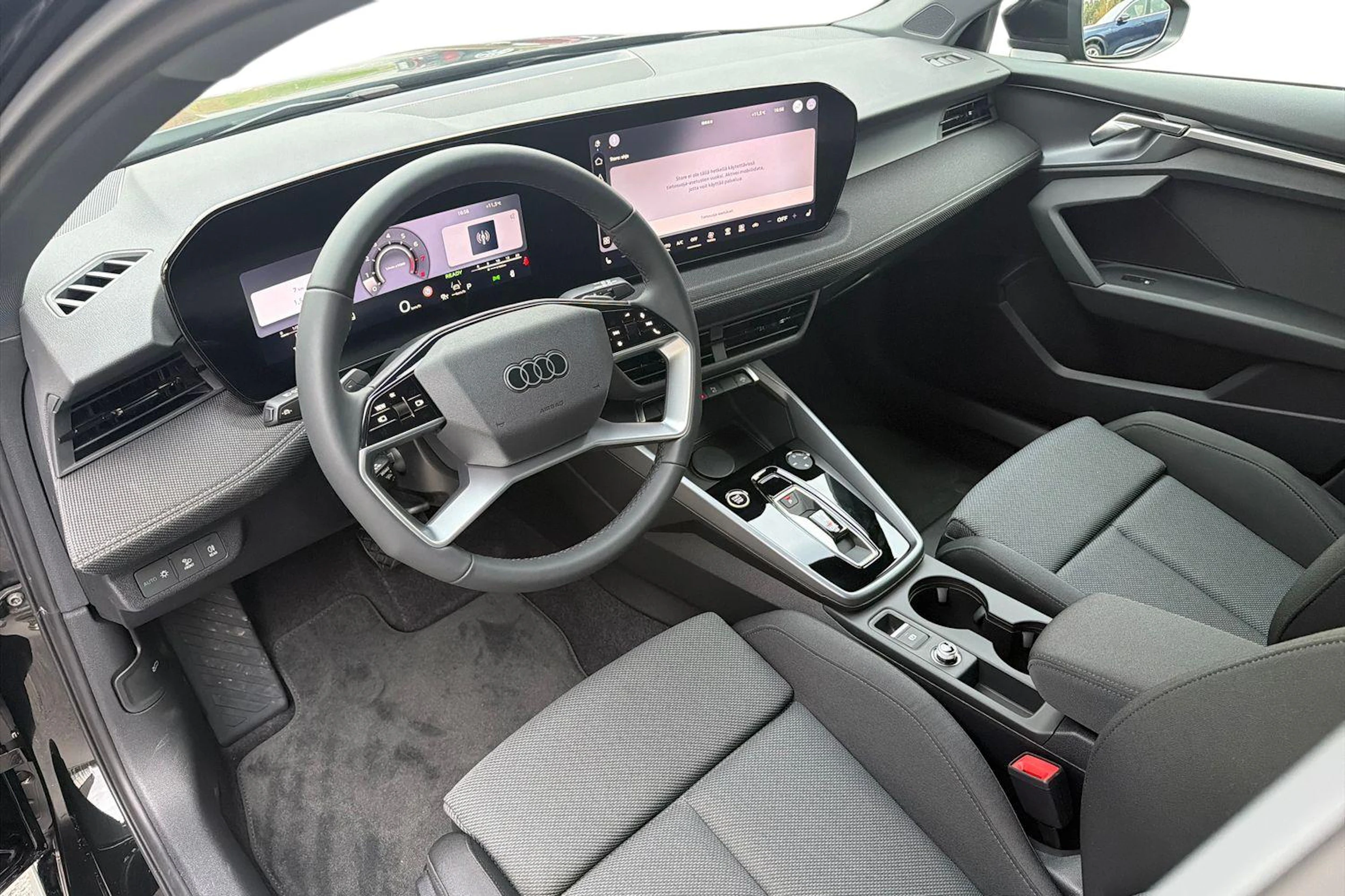 met. musta Audi A3 2026 kuva 6.