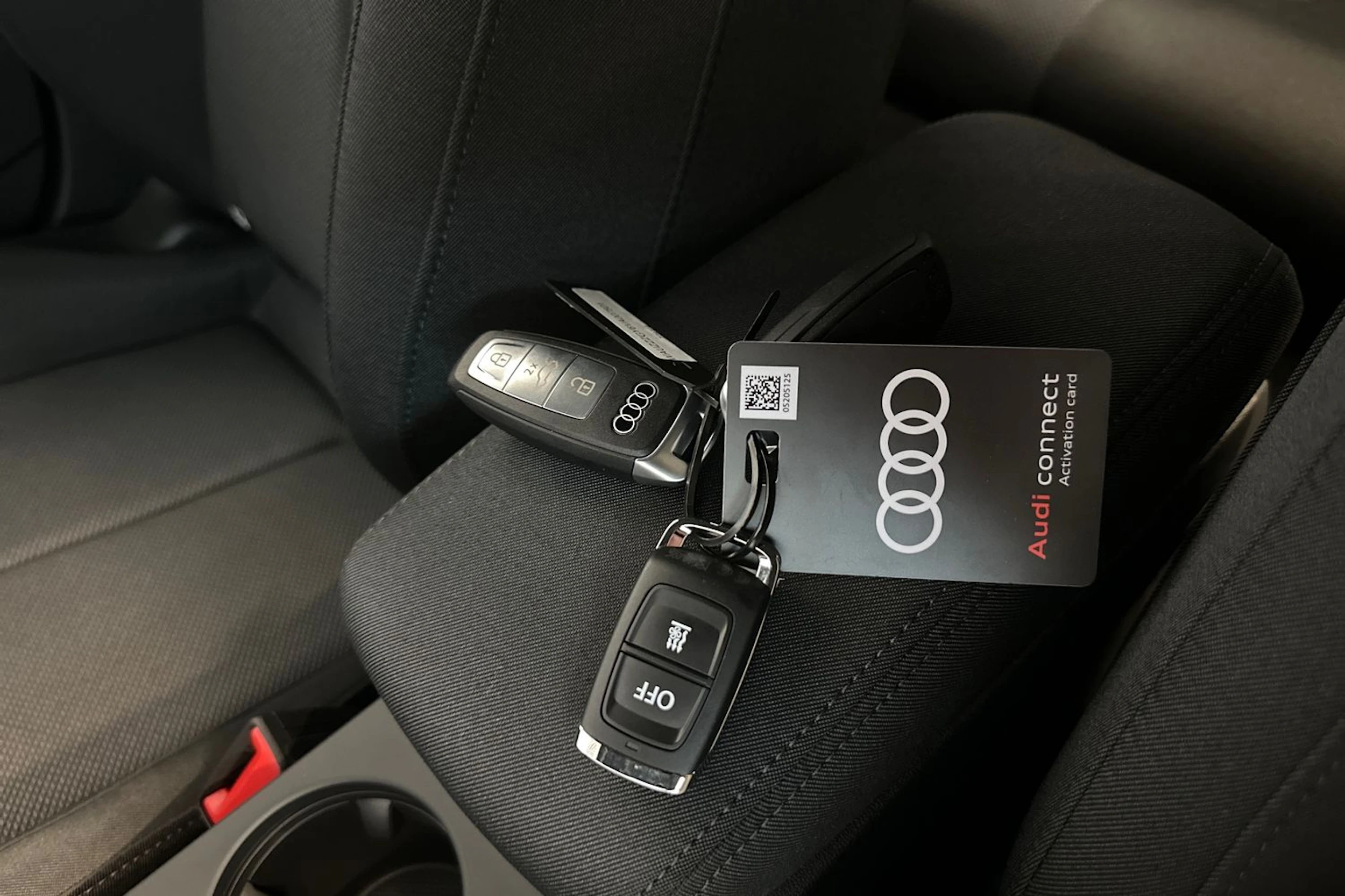manhattan harmaa Audi A3 2026 kuva 21.