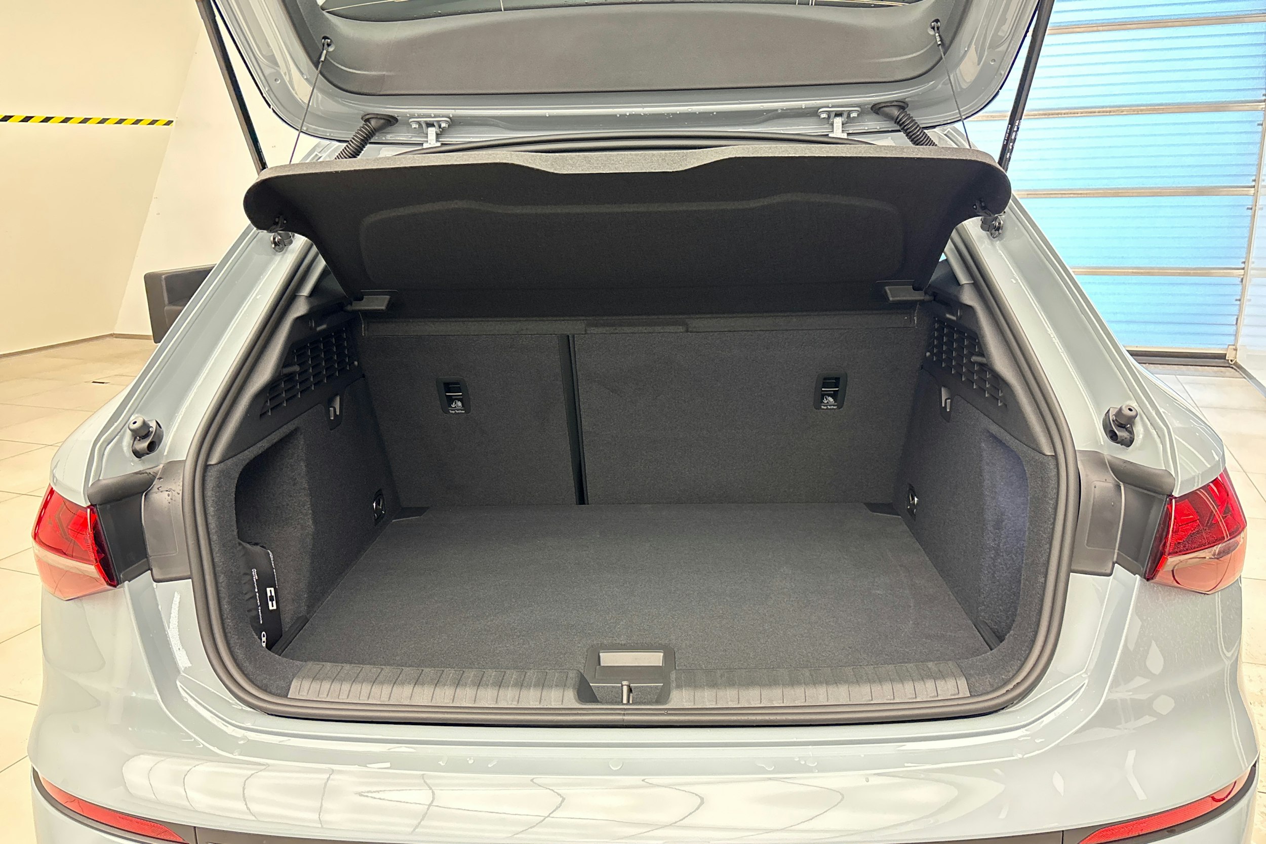 met. harmaa Audi A3 2026 kuva 14.