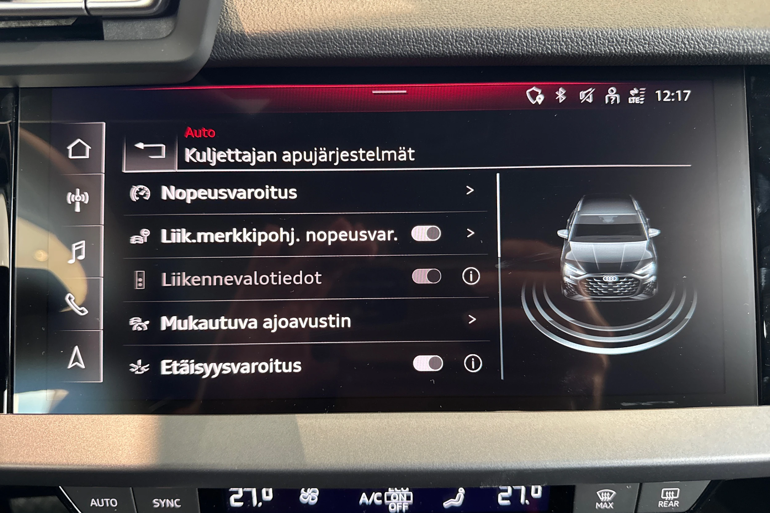 vihreä Audi A3 2026 kuva 12.
