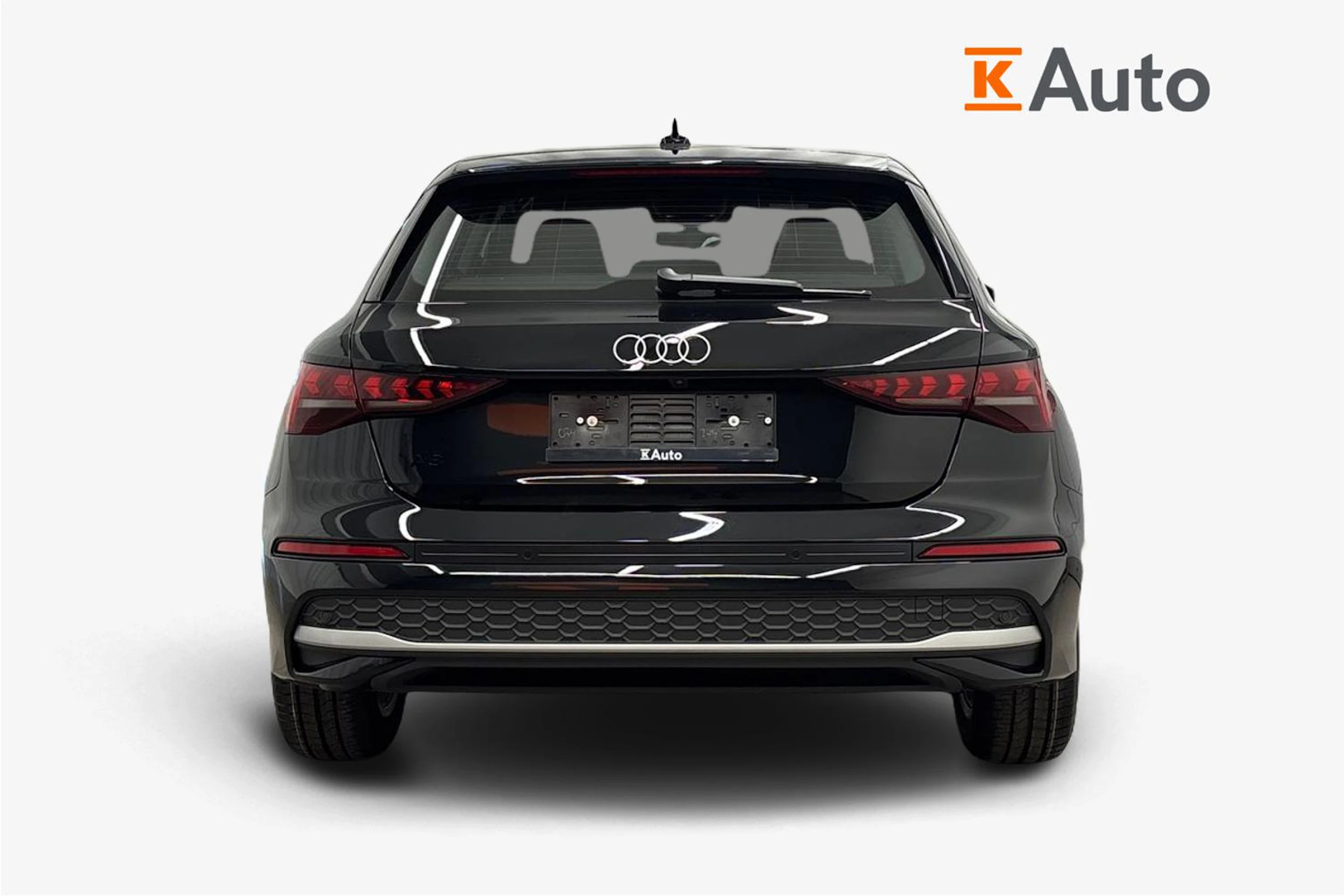 musta Audi A3 2026 kuva 3.