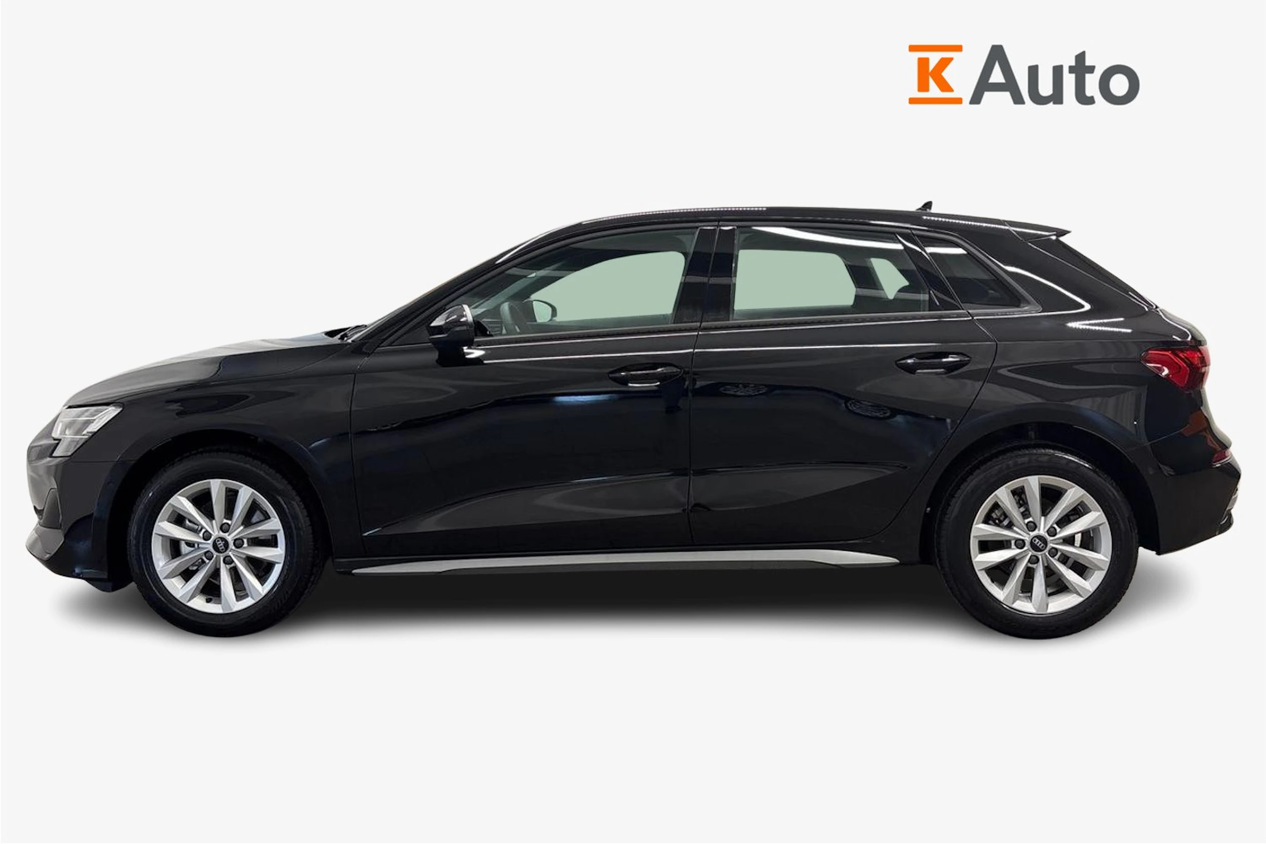 musta Audi A3 2026 kuva 5.