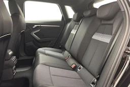 musta Audi A3 2026 kuva 8.
