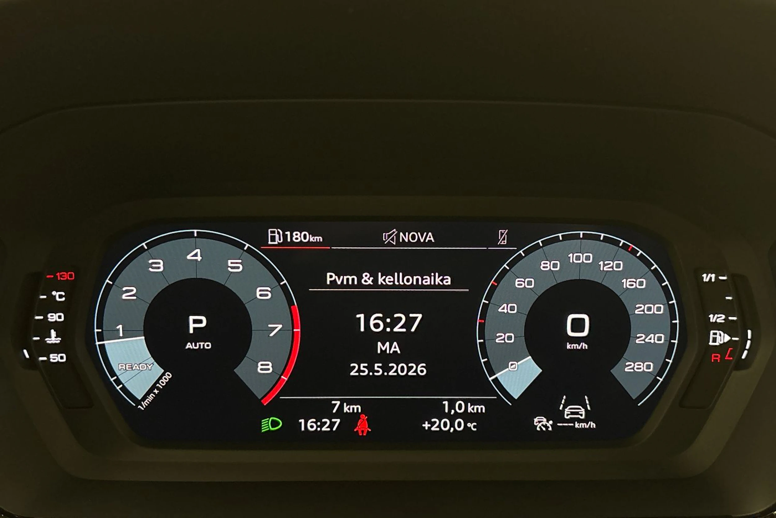 musta Audi A3 2026 kuva 16.