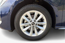 sininen Audi A3 2026 kuva 9.