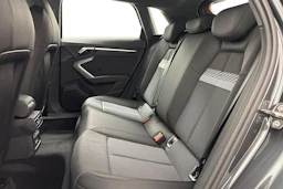 met. harmaa Audi A3 2026 kuva 8.