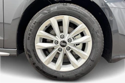 met. harmaa Audi A3 2026 kuva 9.