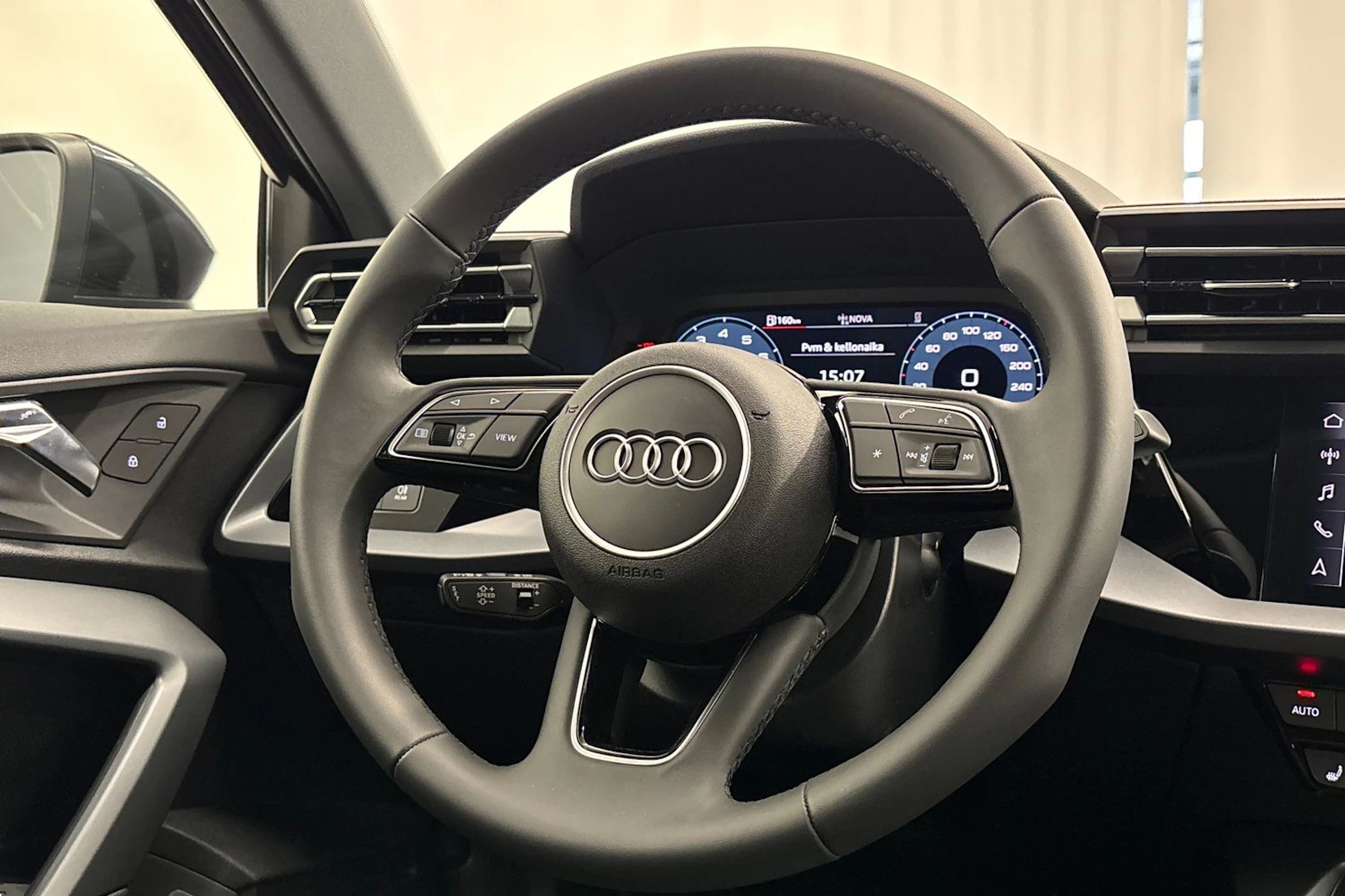 met. harmaa Audi A3 2026 kuva 12.