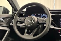 met. harmaa Audi A3 2026 kuva 12.