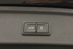met. harmaa Audi A3 2026 kuva 24.