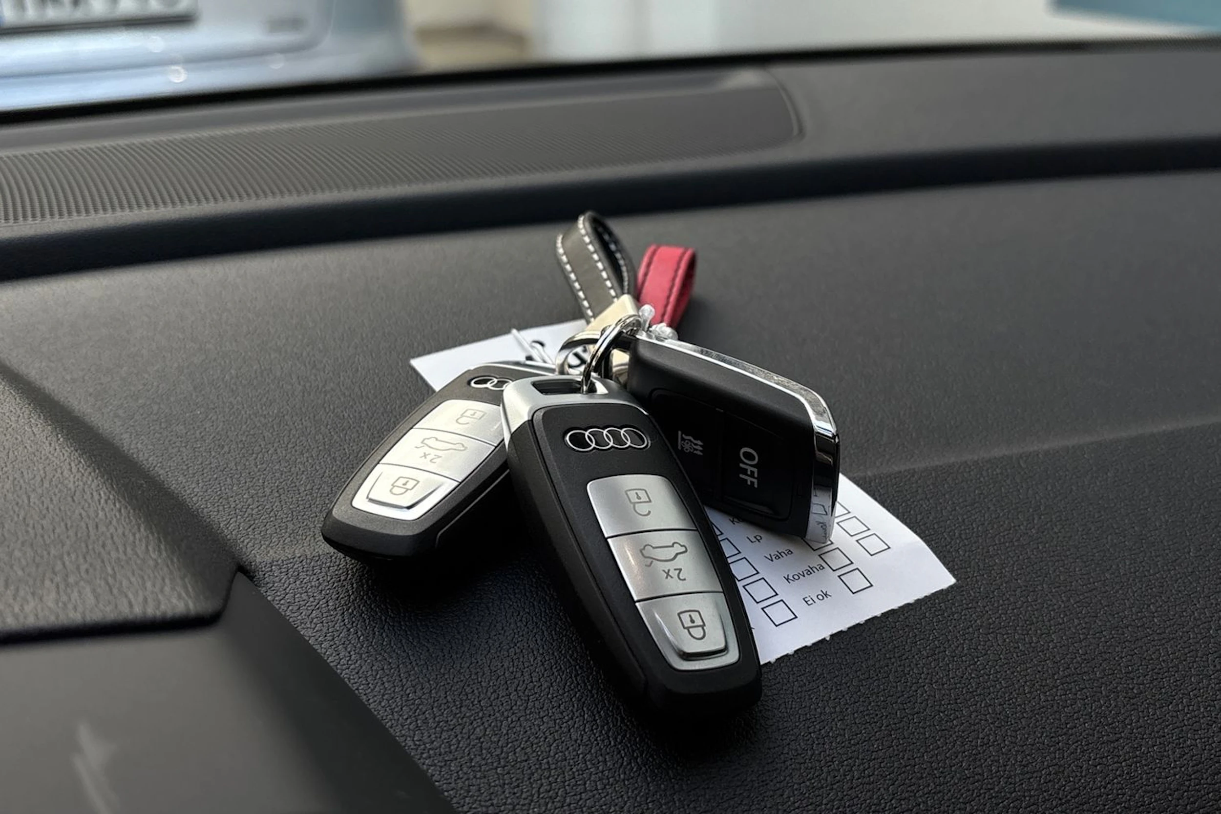 harmaa Audi A3 2026 kuva 26.