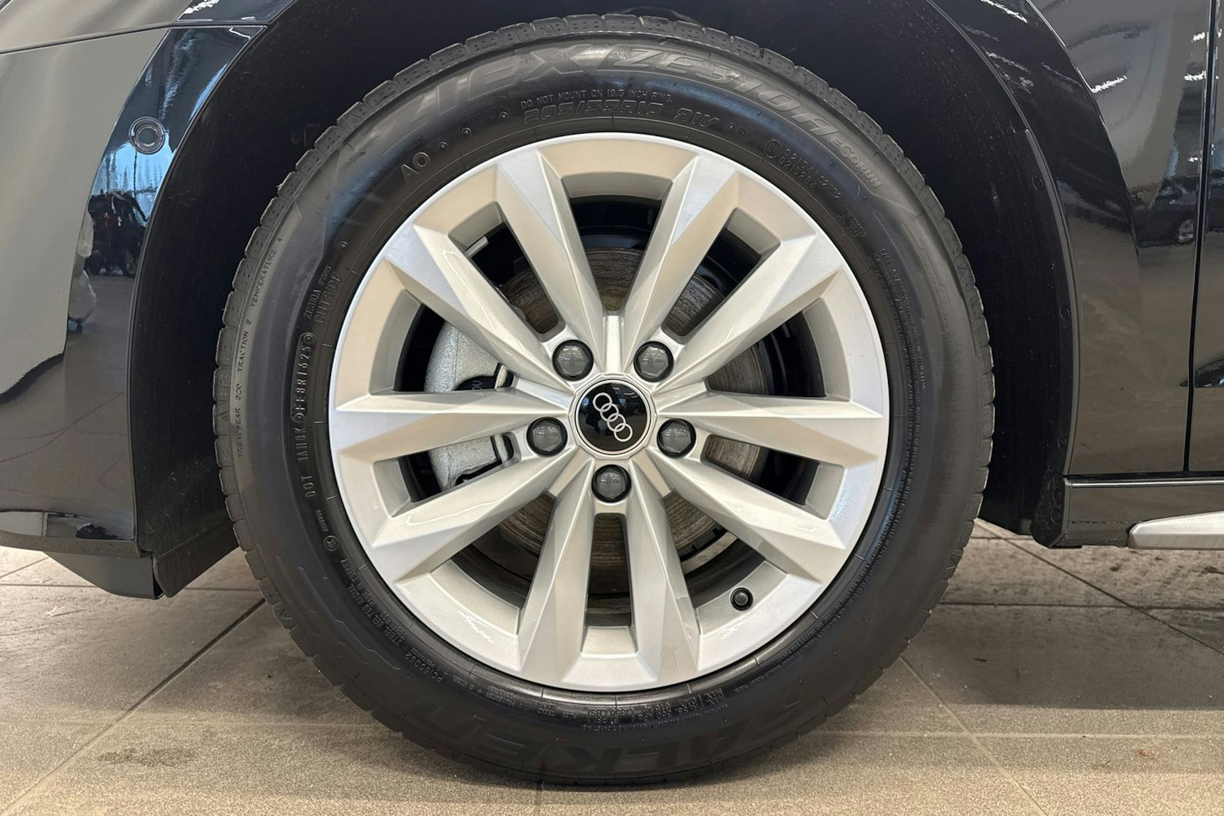 musta Audi A3 2026 kuva 10.