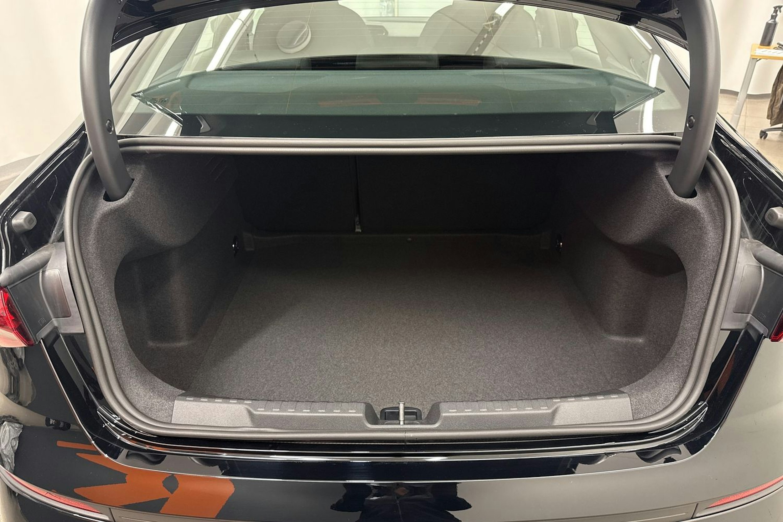 musta Audi A3 2026 kuva 11.