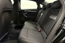 musta Audi A3 2026 kuva 12.