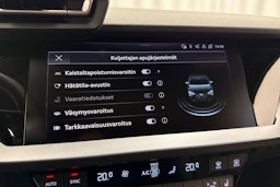 musta Audi A3 2026 kuva 27.