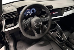 met. musta Audi A3 2026 kuva 6.