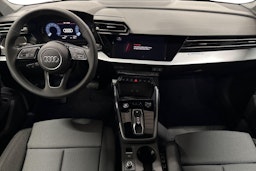 met. musta Audi A3 2026 kuva 7.