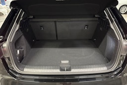 met. musta Audi A3 2026 kuva 11.