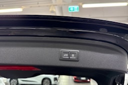 met. musta Audi A3 2026 kuva 12.