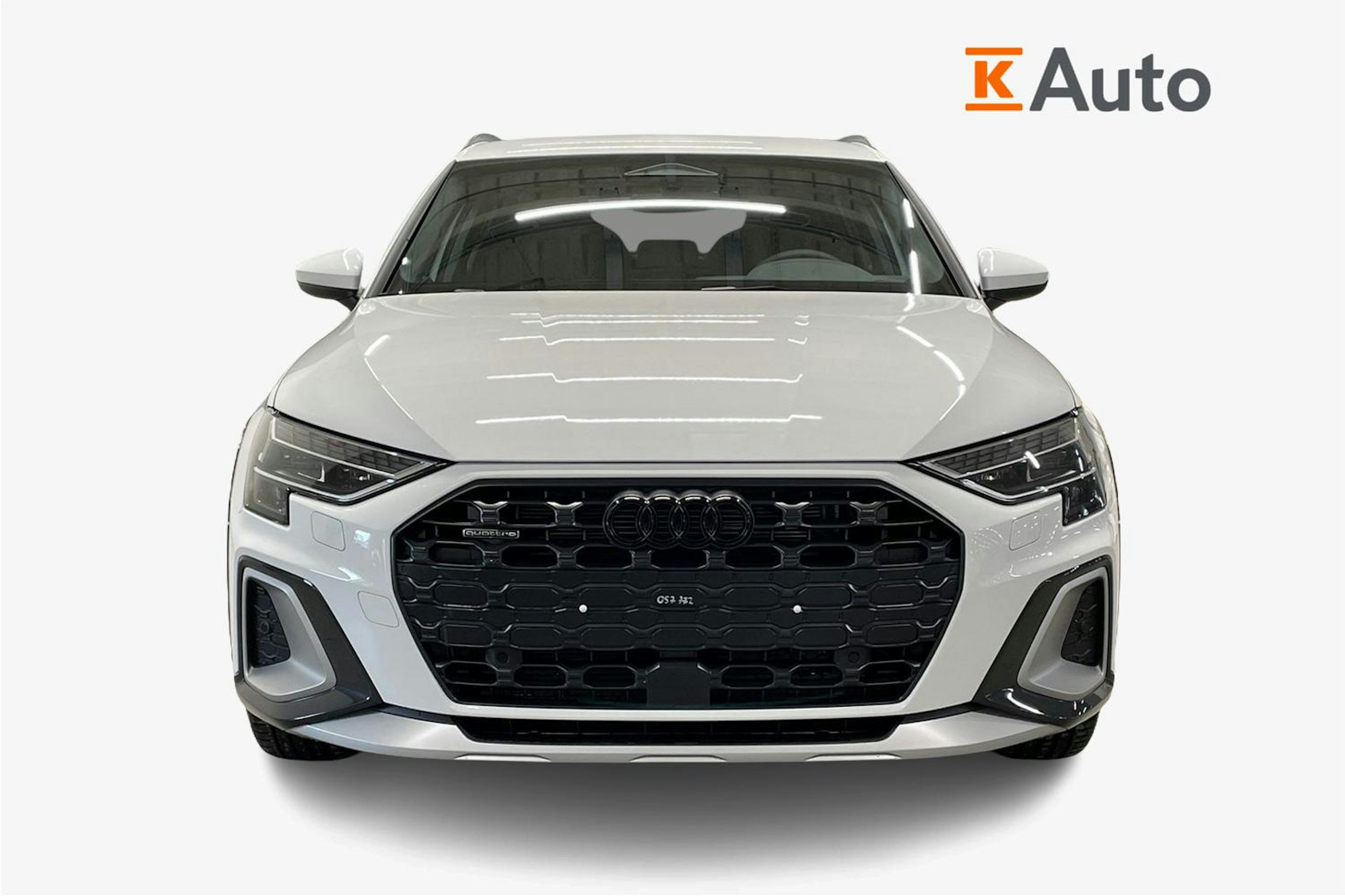 valkoinen Audi A3 2026 kuva 5.