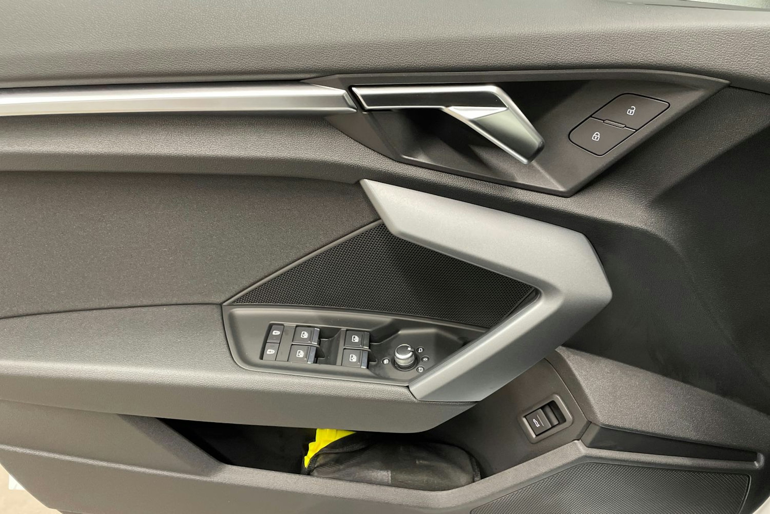 valkoinen Audi A3 2026 kuva 18.