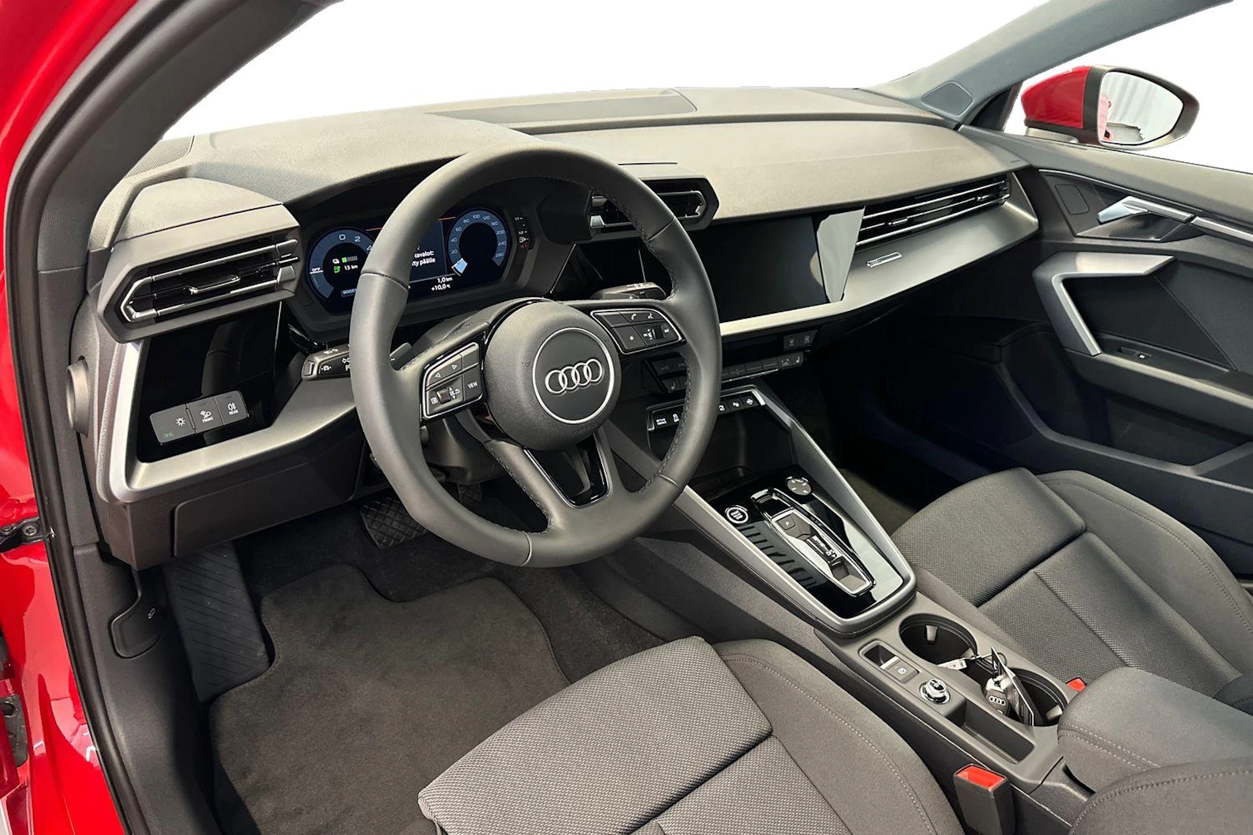 punainen Audi A3 2026 kuva 6.