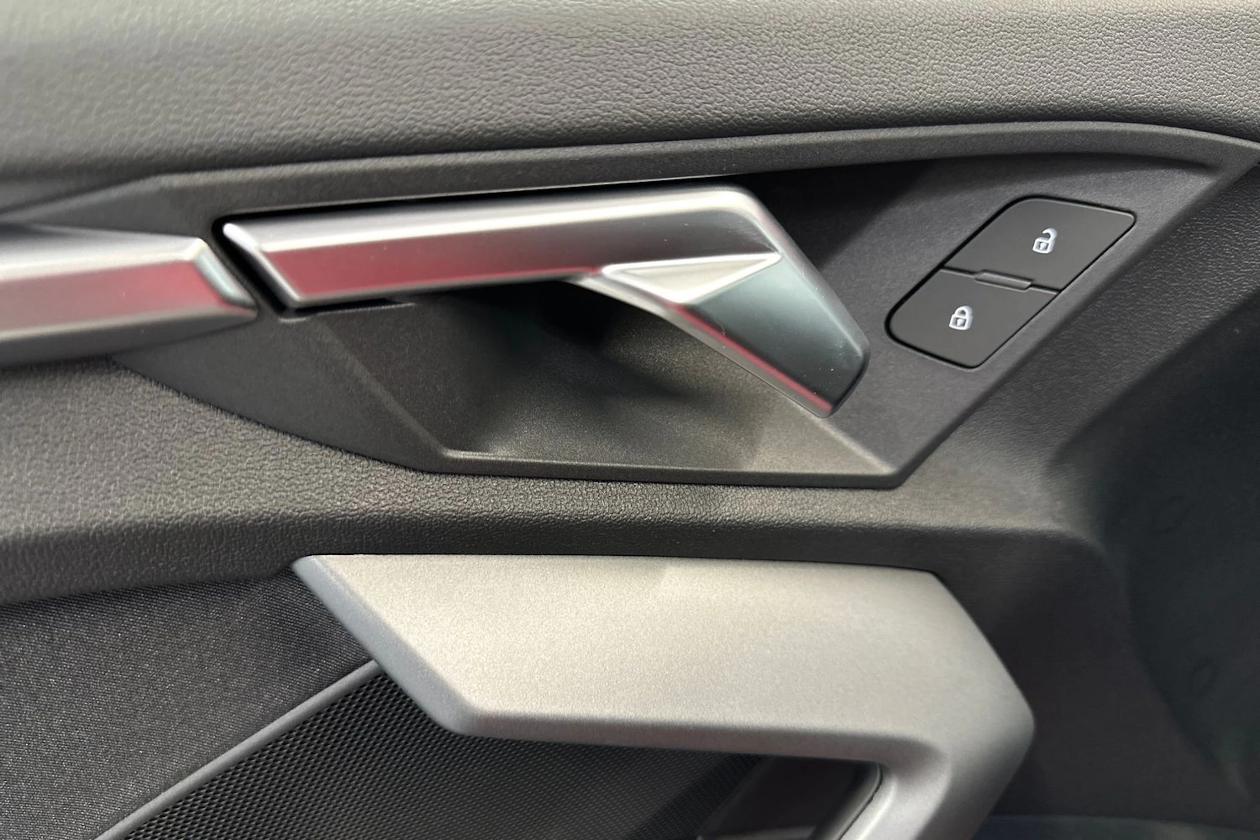 punainen Audi A3 2026 kuva 14.