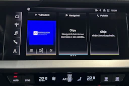 punainen Audi A3 2026 kuva 21.