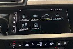 punainen Audi A3 2026 kuva 23.