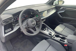 valkoinen Audi A3 2026 kuva 6.