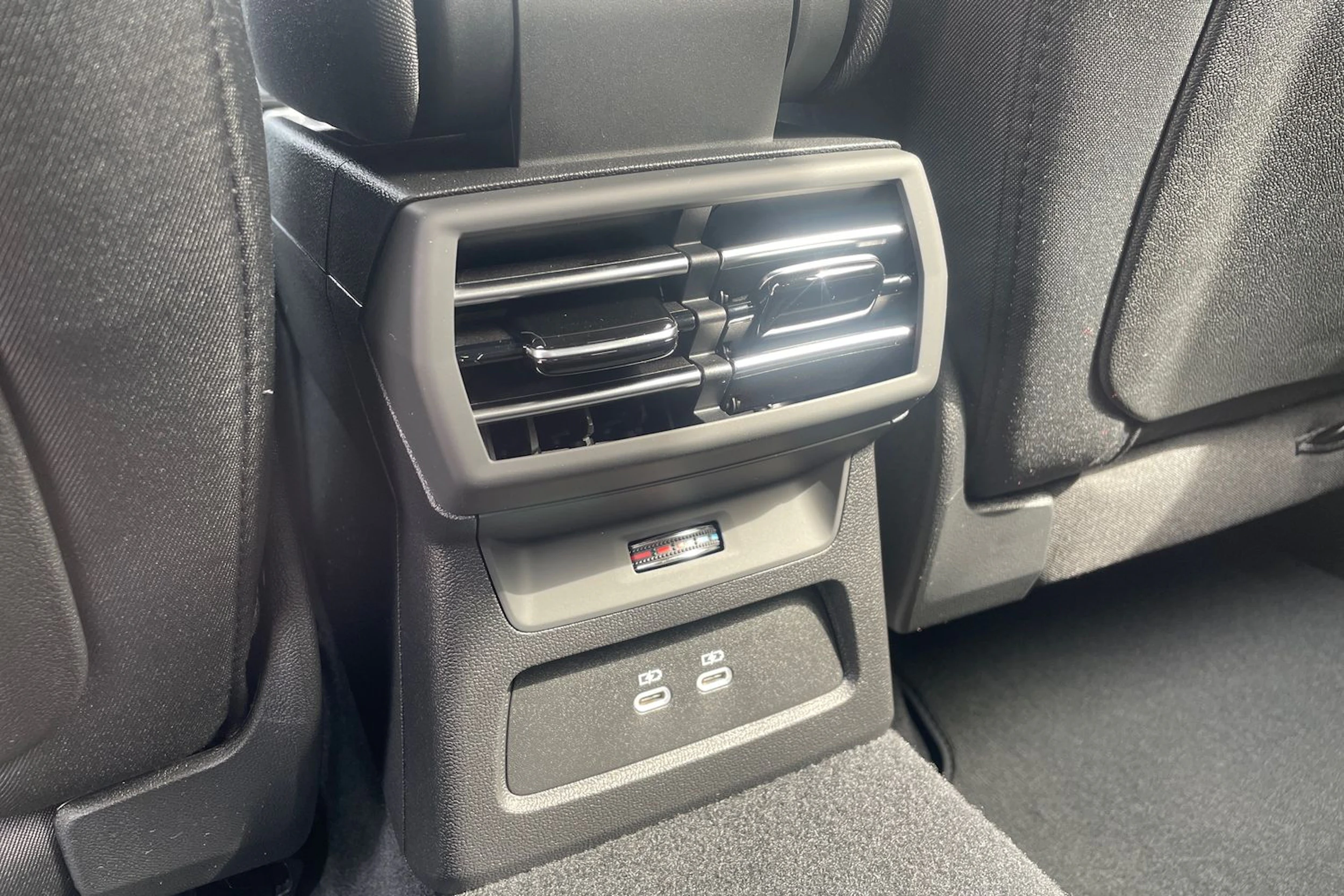valkoinen Audi A3 2026 kuva 11.